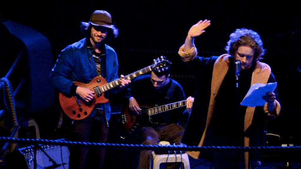 dans dichter dans, spoken word, text on stage