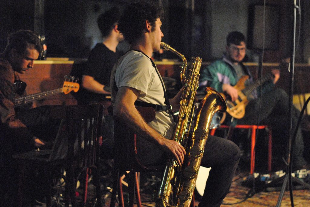 dans dichter dans, spoken word, text on stage